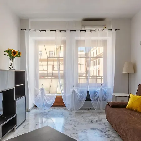 Guesthost - Mm Repubblica Apartamento *