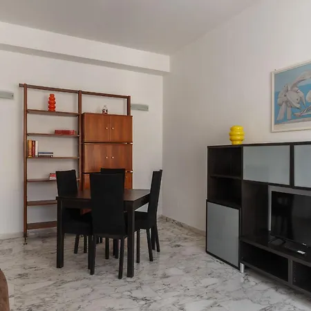 Apartamento Guesthost - Mm Repubblica Roma