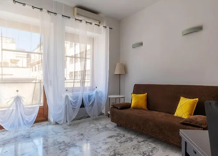 Guesthost - Mm Repubblica روما