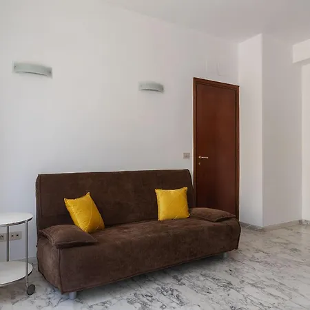 Guesthost - Mm Repubblica Apartamento Roma